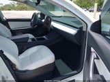 Tesla Model Y Performance Dual Motor All-Wheel Drive 7SAYGDEFXNF446588 снимка