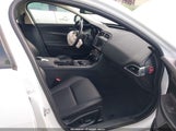Jaguar Xe 35T Premium SAJAJ4EV4JCP25583 снимка