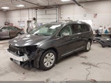 Chrysler Pacifica Hybrid Limited 2C4RC1N72JR130895 снимка