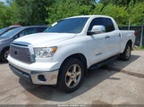 Toyota Tundra Grade 4.6L V8 5TFRM5F19CX039108 fotografie