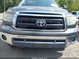Toyota Tundra Grade 5.7L V8 5TFCY5F16DX015649 fotografie