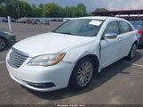 Chrysler 200 Limited 1C3CCBCB3CN148734 photo