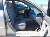 Toyota Camry Le 4T4BF3EK0AR028038 снимка