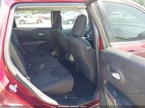 Jeep Cherokee Latitude 4X4 1C4PJMCB2KD442922 снимка