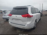 Toyota Sienna Xle V6 8 Passenger 5TDYK3DC7CS190142 снимка