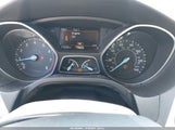 Ford Focus Titanium 1FADP3N25GL321426 photo