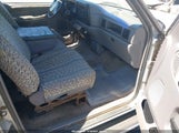 Dodge Ram 1B7KC23C7TJ153622 снимка
