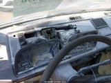 Volkswagen Vanagon Bus WV2YG0258CH085135 снимка