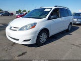 Toyota Sienna Le 5TDZK23C98S140494 снимка