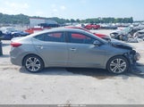 Hyundai Elantra Limited KMHD84LF0HU291021 photo