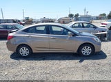 Hyundai Accent Gls KMHCT4AE8CU261472 снимка