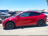 Tesla Model Y Long Range Dual Motor All-Wheel Drive/Performance Dual Motor All-Wheel Drive 5YJYGDEF9LF011569 photo