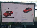 Tesla Model Y Long Range Dual Motor All-Wheel Drive/Performance Dual Motor All-Wheel Drive 5YJYGDEF9LF011569 fotografie