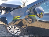 Toyota Corolla Le 5YFBU4EE4DP175050 снимка