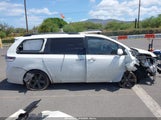 Toyota Sienna Se 8 Passenger/Se Premium 8 Passenger 5TDXK3DC2FS621891 снимка
