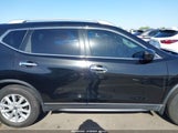 Nissan Rogue S Fwd JN8AT2MT7LW002801 fotografie