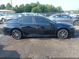 Toyota Camry Se 4T1G11AK0NU684724 photo