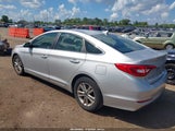 Hyundai Sonata Se 5NPE24AF6FH030660 снимка