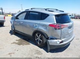Toyota Rav4 Xle 2T3RFREV0JW715145 снимка