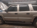 CHEVROLET SUBURBAN 1500 LS 3GNFK16T6YG120637 снимка