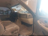 CHEVROLET SUBURBAN 1500 LS 3GNFK16T6YG120637 снимка