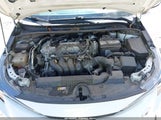 Toyota Corolla Le JTDEPRAE4LJ000873 снимка
