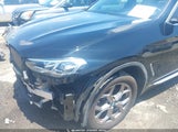 BMW X3 xDrive30I 5UX53DP06N9J81603 fotografie