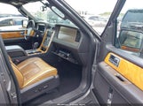 Lincoln Navigator 5LMJJ2J55BEJ03923 fotografie
