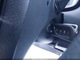 Toyota Corolla Le JTDEPMAE8NJ226551 снимка