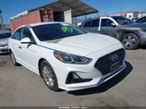 HYUNDAI SONATA SE 5NPE24AF9KH797705 снимка