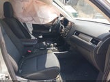 Mitsubishi Outlander Se JA4AZ3A30JZ064907 снимка