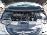 Chrysler Town & Country Limited 2C8GP64L82R644077 снимка