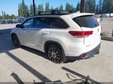 Toyota Highlander Se 5TDJZRFHXJS547528 снимка