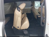 Toyota Sienna Xle 5TDJRKEC7NS133903 fotografie