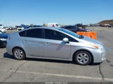 Toyota Prius Two JTDKN3DU1C5476029 снимка