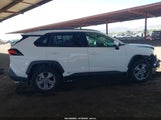 Toyota Rav4 Hybrid Xle JTMRWRFV2RD263688 photo