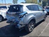 Toyota Rav4 Xle JTMWFREV3JJ171709 fotografie