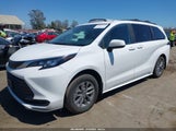 Toyota Sienna Le 5TDBRKEC6SS239761 снимка