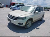 Volkswagen Tiguan Se WVGAV7AX3CW604276 снимка