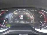 TOYOTA RAV4 XLE 2T3W1RFV2RW302915 снимка