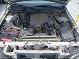 Lincoln Town Car Signature Limited 1LNHM82WX7Y625939 снимка