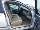 Lincoln Town Car Signature Limited 1LNHM82WX7Y625939 photo