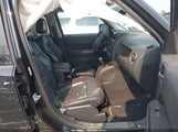 Jeep Patriot Latitude X 1J4NF4GBXBD170150 photo