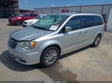 Chrysler Town & Country Limited 2A4RR6DG7BR781464 снимка