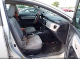 Toyota Corolla Le 2T1BURHE3EC215466 fotografie