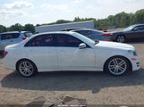 Mercedes-Benz C 300 Luxury 4Matic/Sport 4Matic WDDGF8AB9DR288037 fotografie