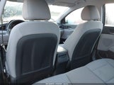Hyundai Elantra Se 5NPD74LF8HH106599 снимка