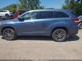 Toyota Highlander Xle 5TDJZRFH2JS816251 fotografie