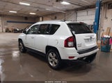 Jeep Compass Latitude 4X4 1C4NJDEB6HD104677 снимка