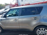 Kia Soul + KNDJP3A58H7492050 снимка